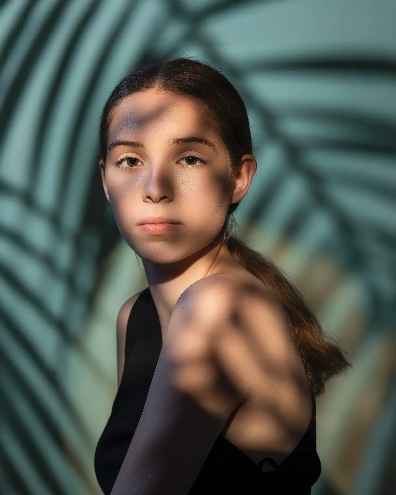 Portrait d'adolescente en studio à Dol-de-Bretagne
